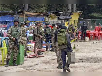 पहलगाम हल्ल्यानंतर केंद्र सरकारचे शिष्टमंडळ – उद्धव ठाकरे यांच्याशी किरेन रिजिजू यांचा दूरध्वनीवर संवाद, प्रियंका चतुर्वेदी यांचा शिष्टमंडळात समावेश