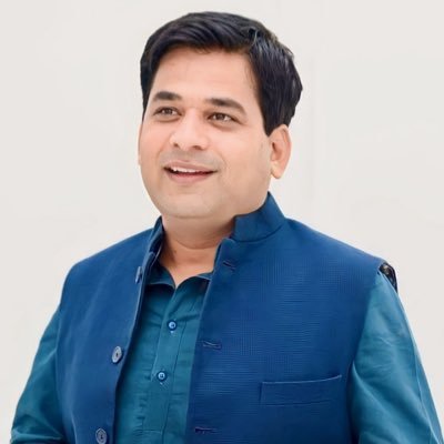 सूरज चव्हाणला वाचवतंय कोण ?