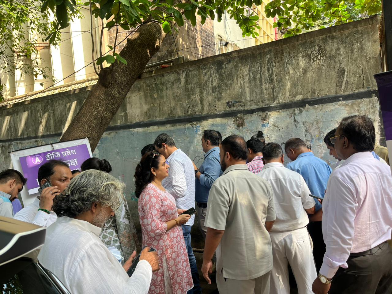 मंत्रालयात डी.जी. प्रवेश – सन्मान की त्रासदायक प्रतीक्षा?