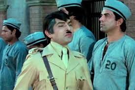 ‘ इंग्रजों के जमाने के जेलर हैं’चा आवाज कायमचा थांबला — दिग्गज अभिनेता असरानी यांचे निधन